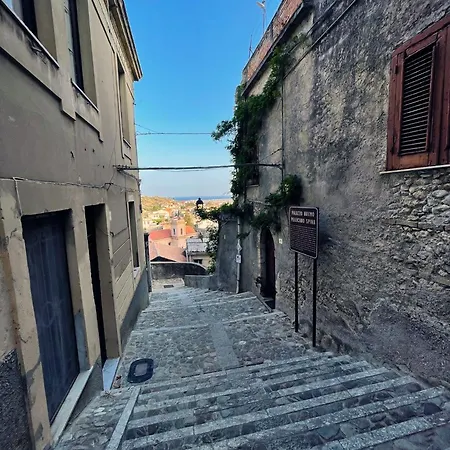 Guest House Natalina Gioiosa Ionica Exterior photo