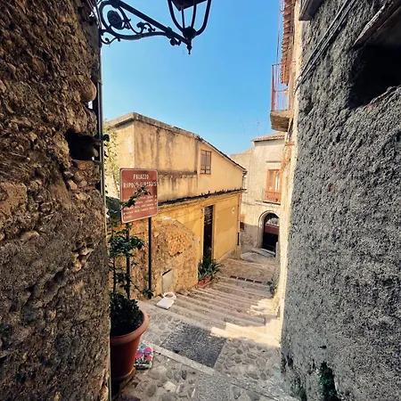 Guest House Natalina Gioiosa Ionica Exterior photo